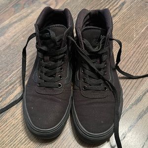 Sk8-Hi Canvas Shoe Vans 7.5 women